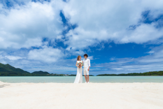 しっかりカウンセリングをして、お客様のご希望のお写真を撮影してくれるフォトグラファーです。ご希望の色味や雰囲気など、是非お話しして下さい！