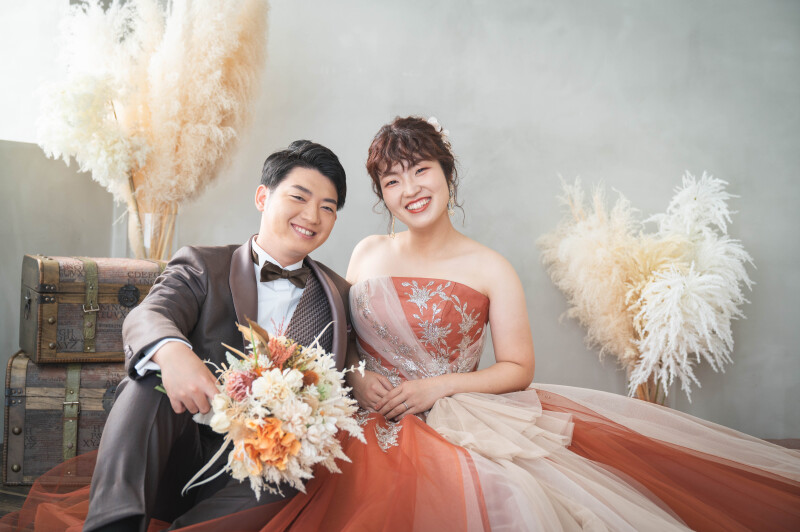 【期間限定特別割引】12~2月撮影でご新婦様衣装2点以上のプランお申込みの方限定!お好きなプランより「3万円」引き!