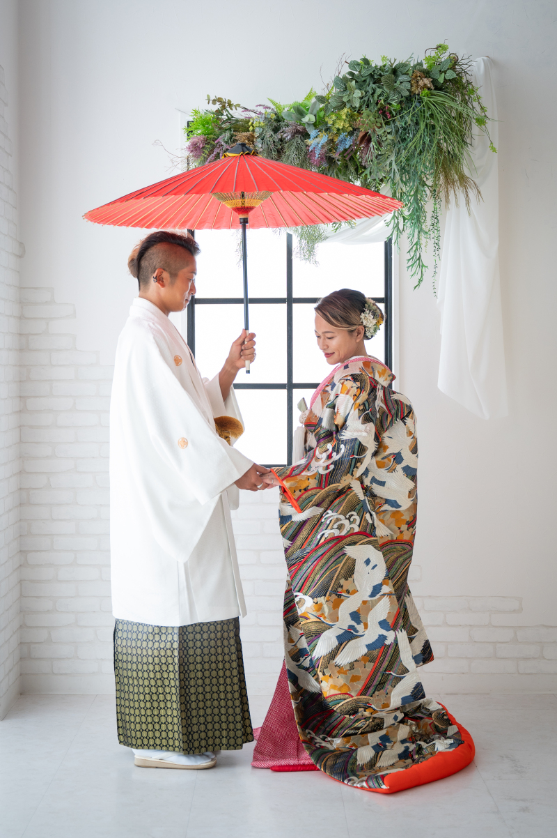 【和装スタジオ撮影プラン】白無垢&色打掛&紋付袴レンタル込みデータ50カット保障!