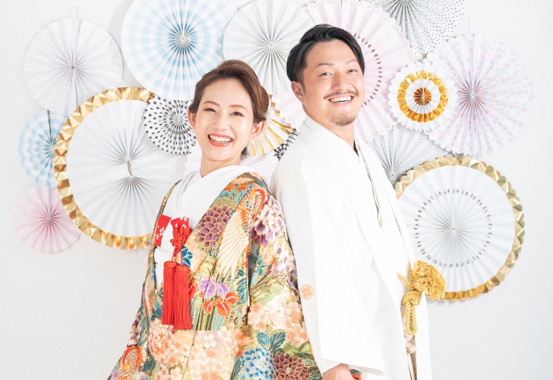 【和装ロケ＆白ドレススタジオ撮影プラン】ウェディングドレス＆新郎衣装・和装レンタル込みデータ100カット保障！