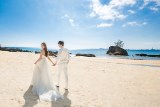 海で撮影できる大阪府のスタジオを比較 前撮り 結婚写真 フォトウェディングのphotorait