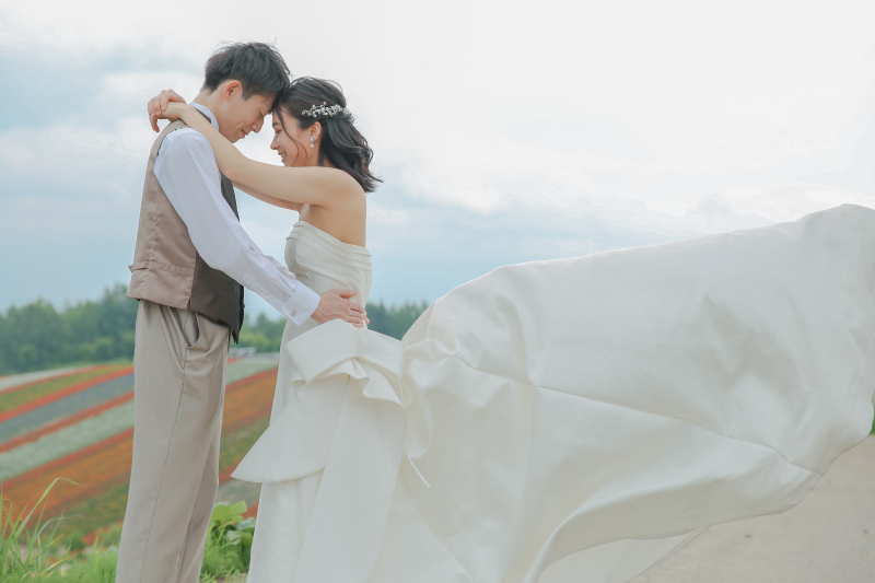 お空をバックに