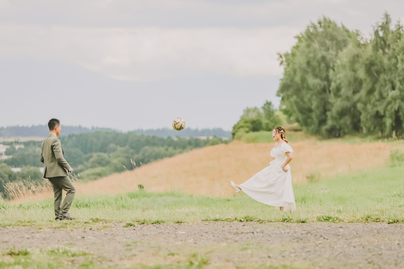 サッカー対決！お二人ならではの撮影！