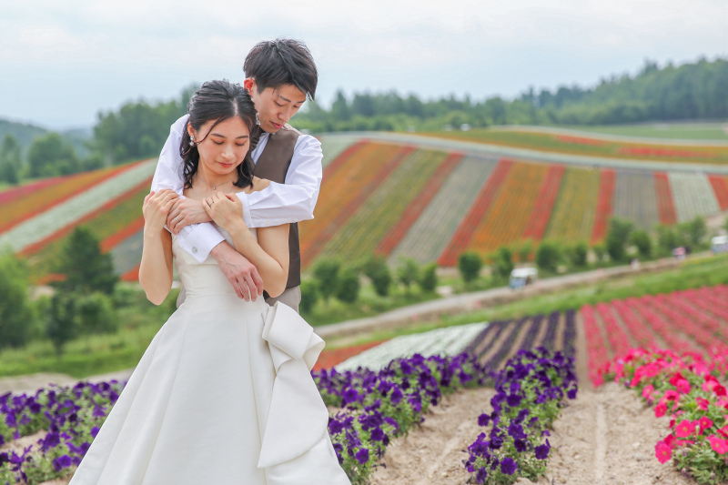 カラフルなお花とドラマチックに