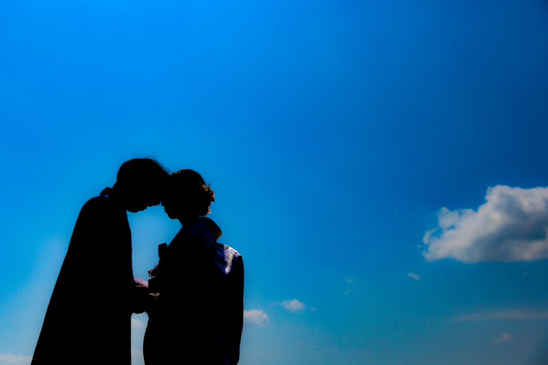 青空でシルエット撮影