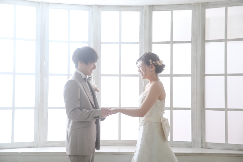 スタジオで楽しく！ドラマチックな写真が撮れます！