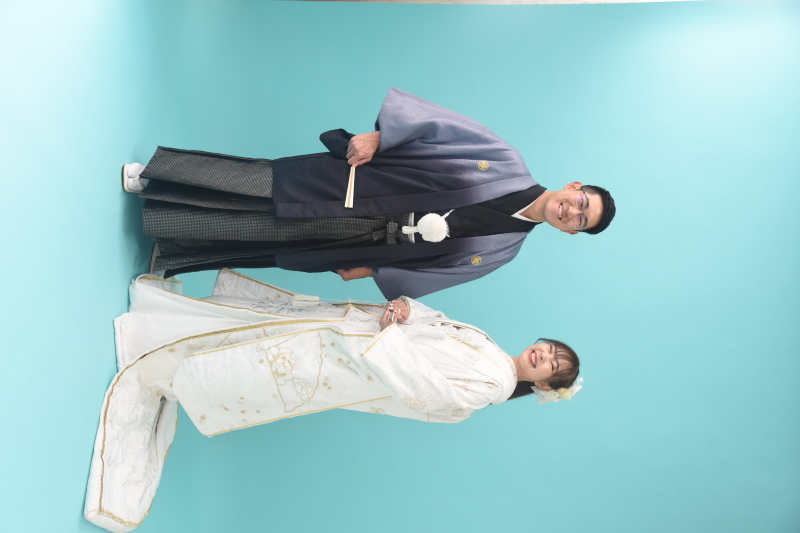 和装　白無垢ゴールド×紋付袴グレーグラデーション