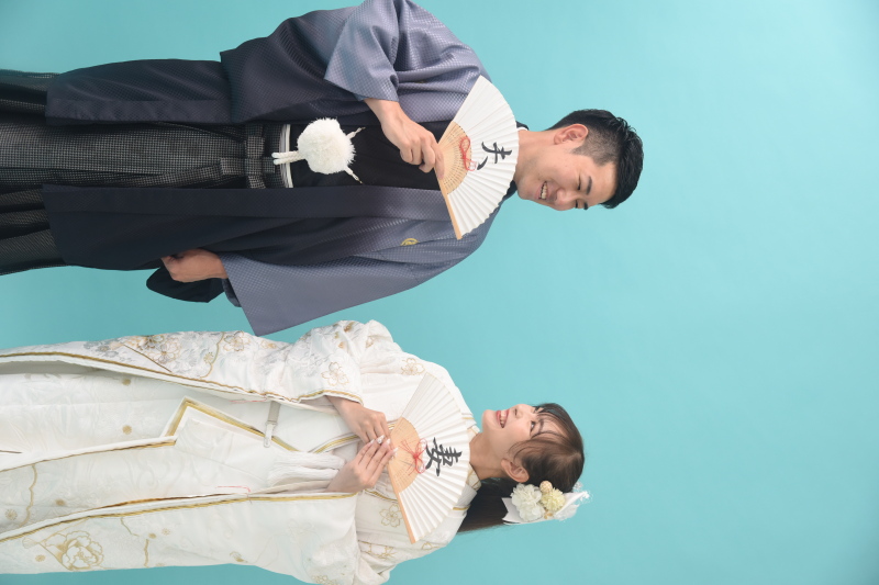 和装　白無垢ゴールド × 紋付袴グラデーション