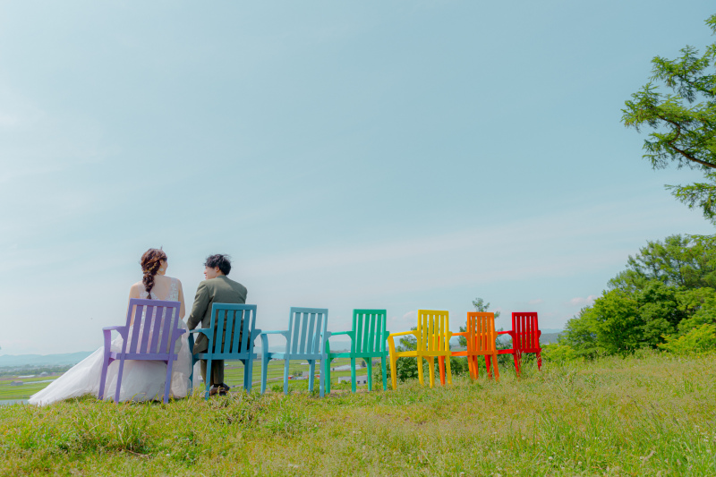 カラフルベンチで