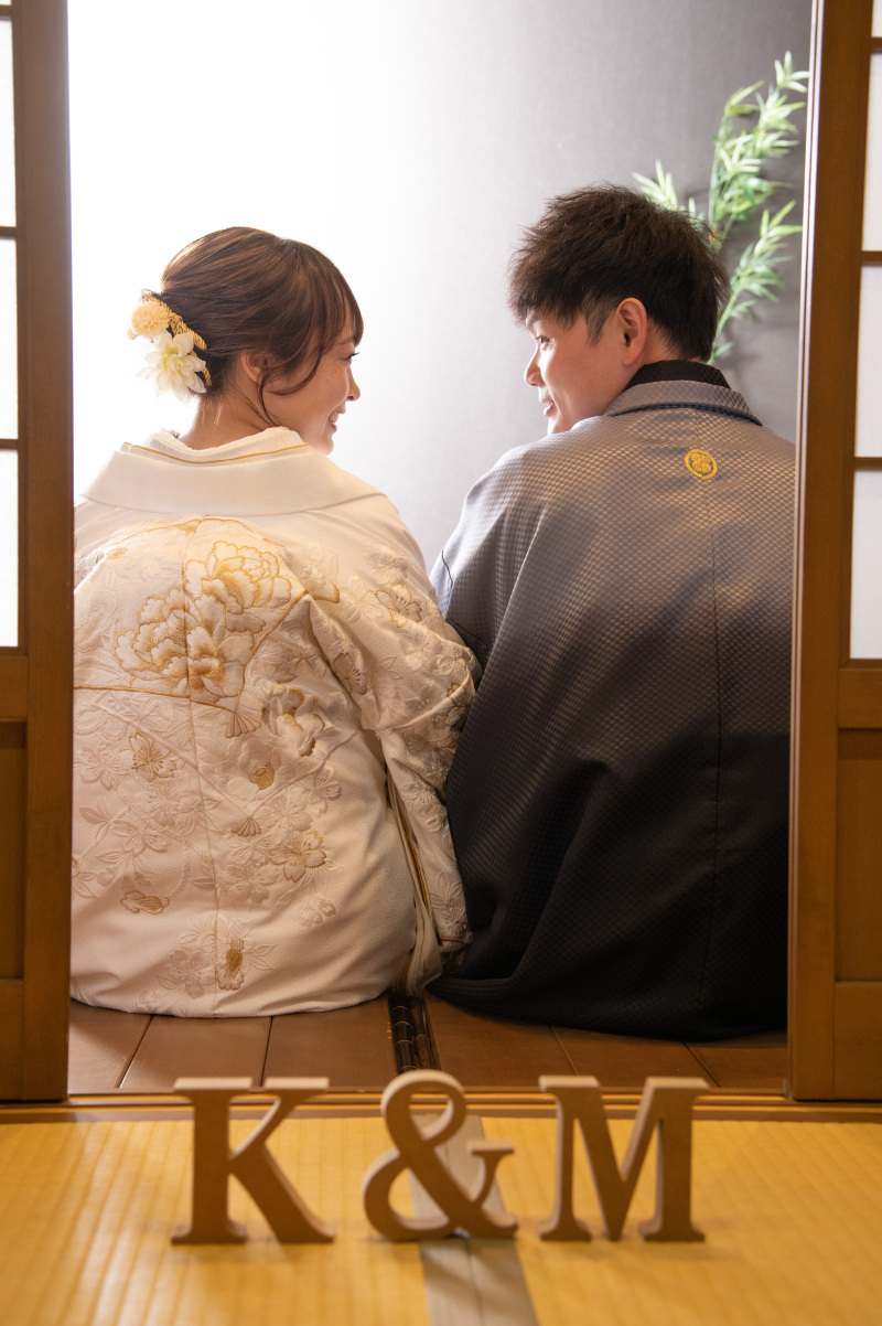 白無垢ゴールド×グレーの袴