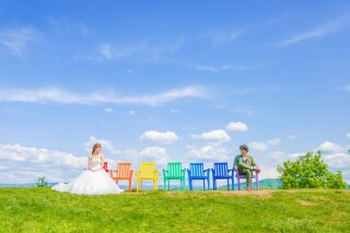 四季折々の新緑や花々が美しい「上野ファーム」でのロケーション撮影されたお客様紹介