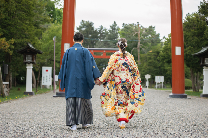 和装の美しさを細部まで引き立てる、こだわりの演出