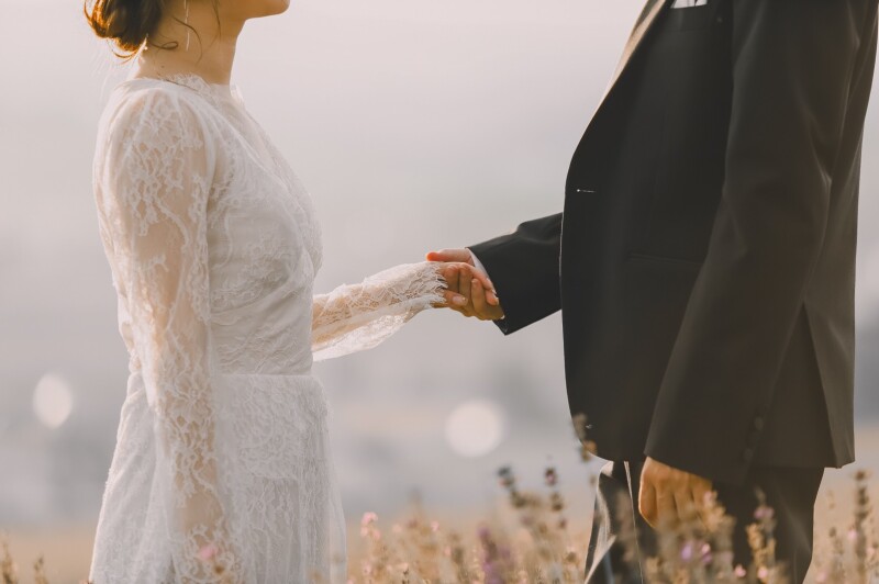 オンライン上でお衣装もご覧いただけます