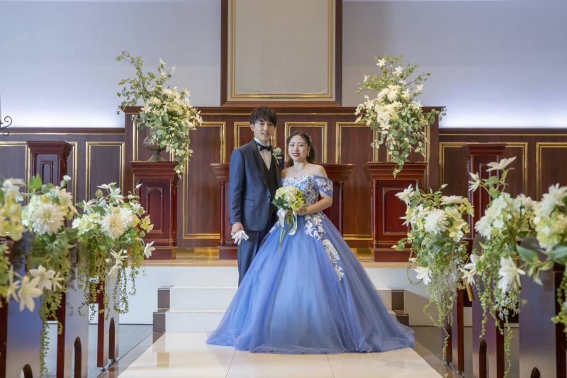 カラードレスで