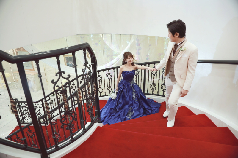 洋装　ロケーション撮影