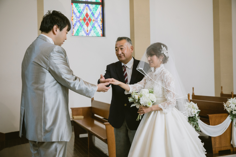 ご新郎様のもとへ