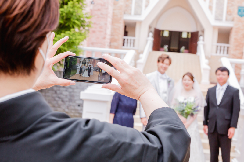 見守られながら