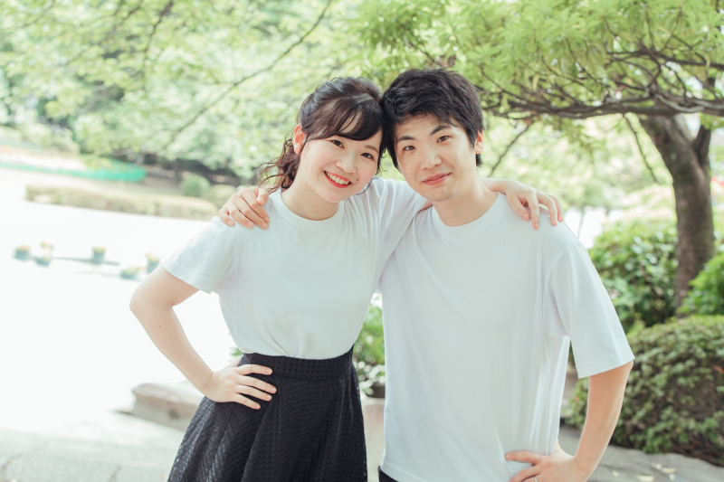 肩組みショット