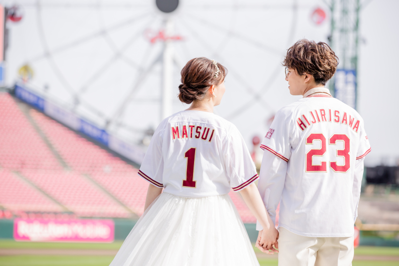 ユニフォームを着て