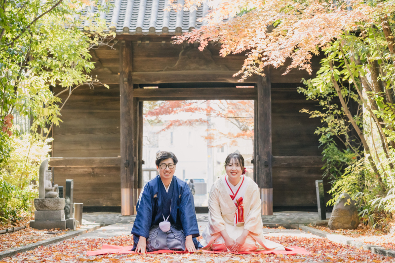 さまざまなシチュエーションに活躍！正座ショット！