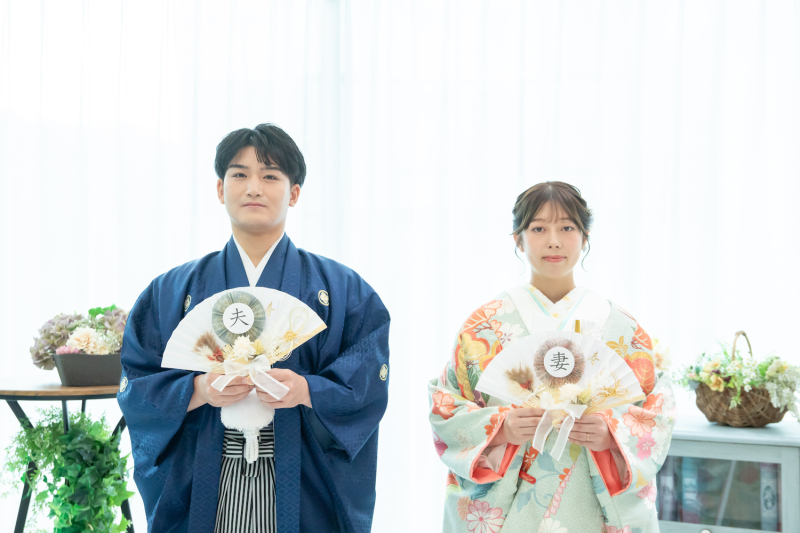 まずは和装から!爽やかな衣装が似合う素敵なお二人