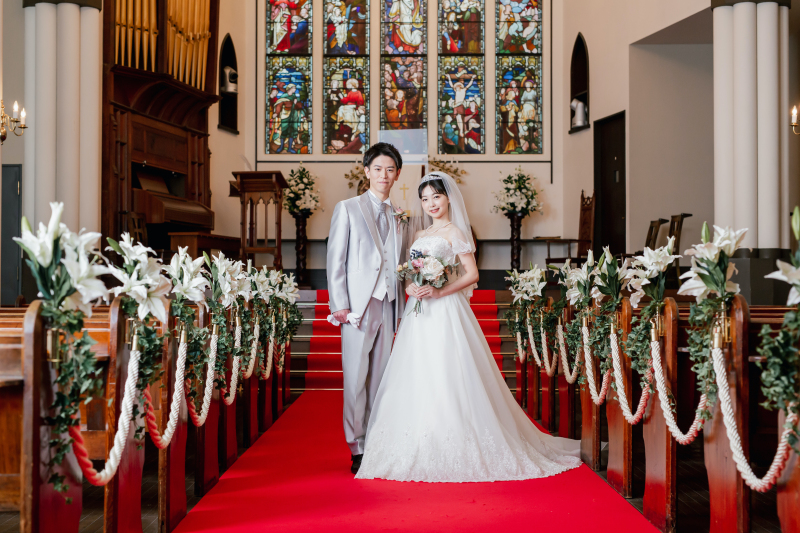 チャペルでフォトウェディング