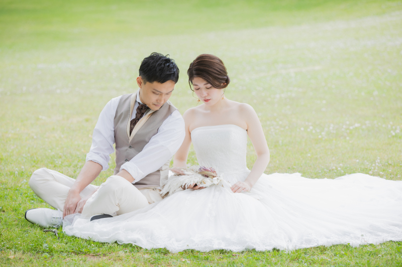 座ってナチュラルに