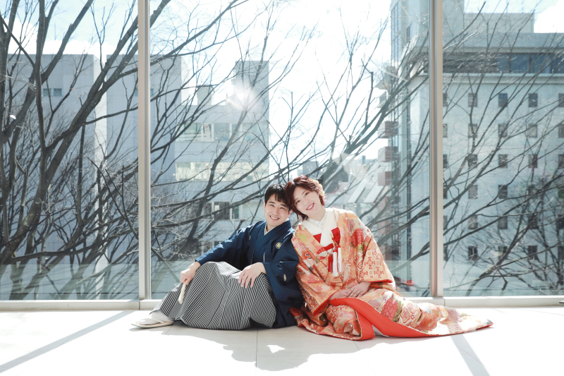 頭をこっつんこ