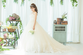 スタジオでフォトウェディング＊