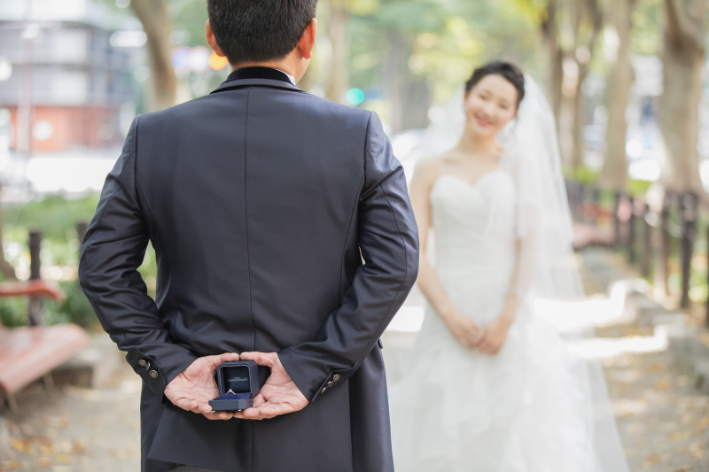 ご新郎様が持っているのは・・・