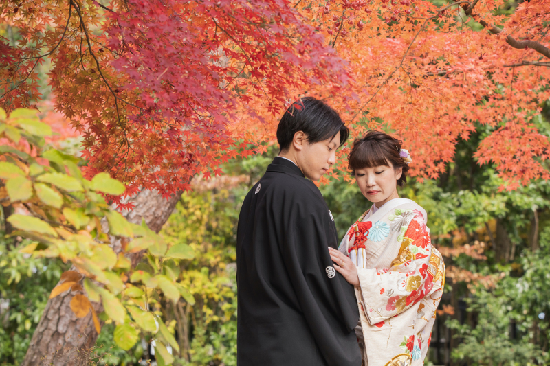 紅葉見頃の輪王寺