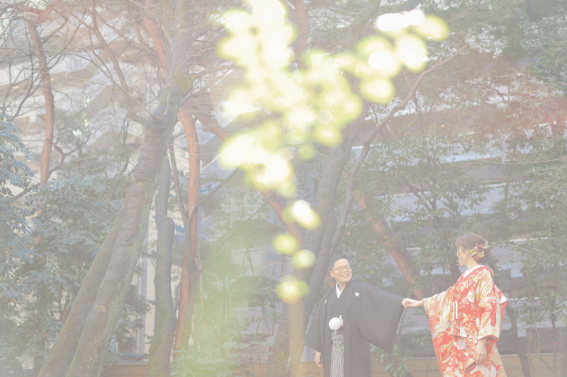お二人で光の中を…