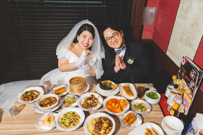 洋装撮影は、中華料理の飲食店で！