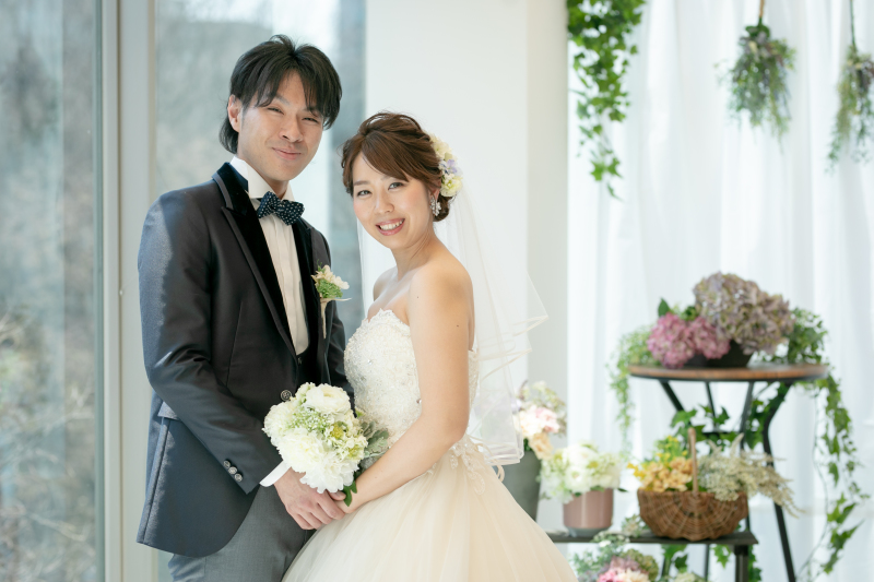 ドレスはご結婚式の時と雰囲気を変えました！