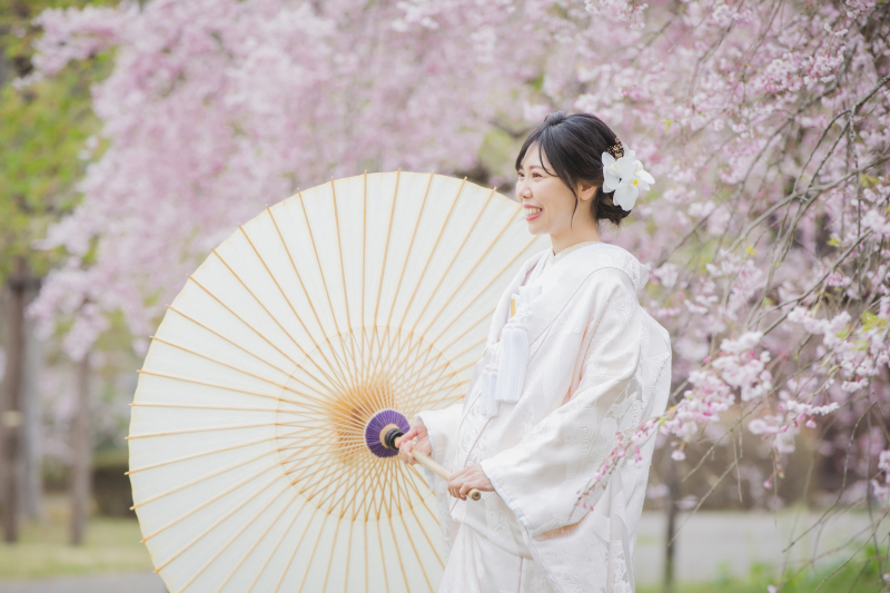 桜と、華やかに可愛らしく