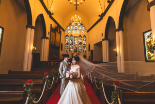 【セントジョージ教会】ドラマチックな雰囲気が魅力なチャペルフォトウェディング