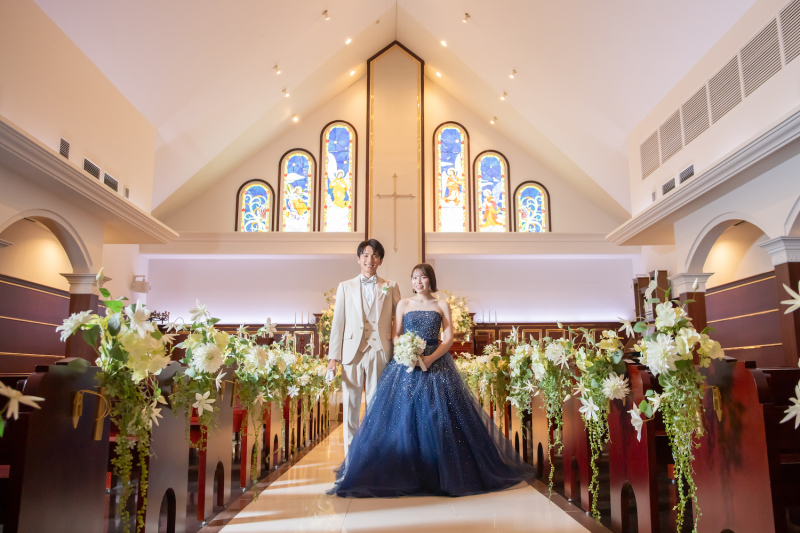 ステンドグラスが特徴の大聖堂★