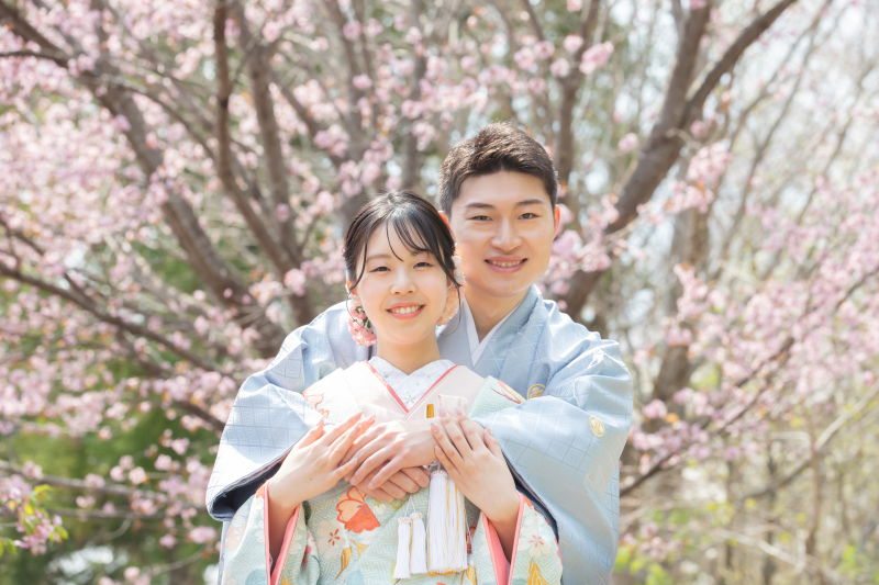 一度の撮影で2着の衣装!白無垢から色打掛の撮影を