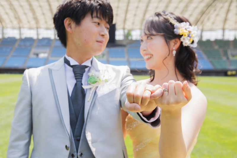 輝く指輪と一緒に