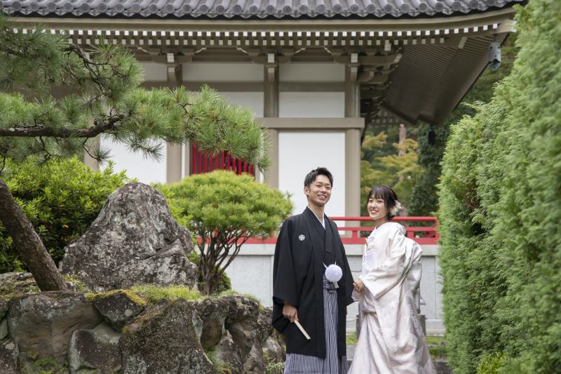 まずは白無垢で