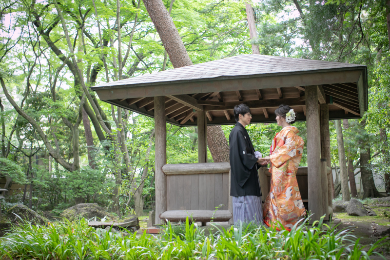 東屋前で・・♡