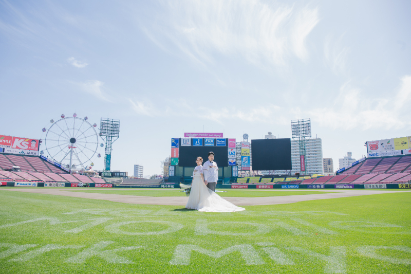 美しいロケーションとともに