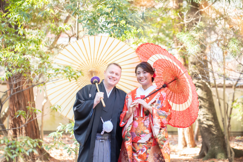 より一層華やかになる番傘を使ったショット！