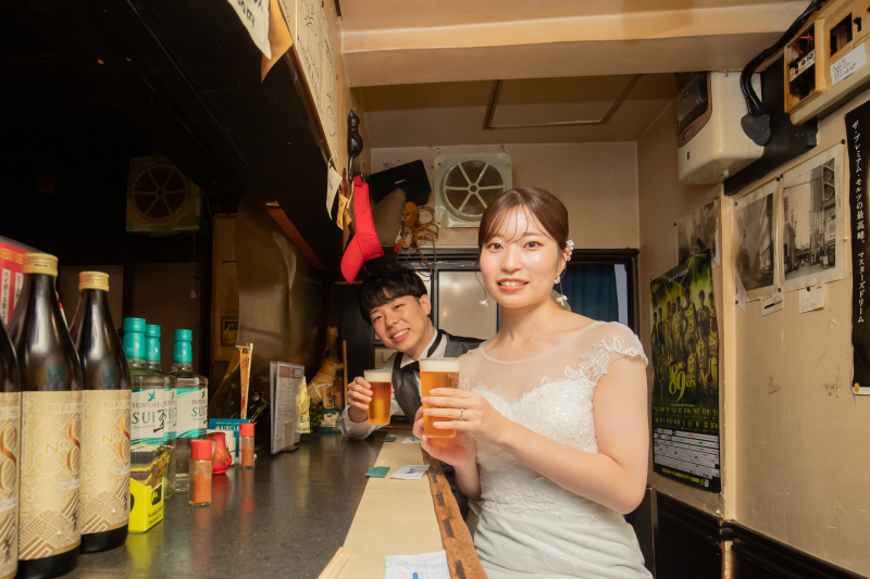ビールで乾杯!日常を切り取ったようなお写真を