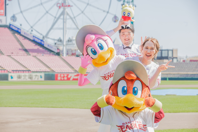 クラッチくん＆クラッチーナちゃんとも一緒に撮影◎