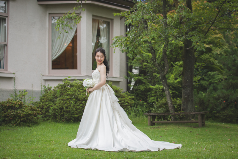 ONESTYLE 仙台_ウエディングドレスが豊富