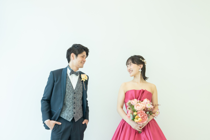 【洋装スタジオ1着】追加料金なし♡今なら15大特典10万円以上お得!イサムモリタ・ヴェラウォンなどのデザイナーズドレスも着られる