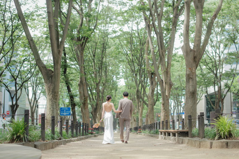 【定禅寺通りロケーションフォト】仙台市内のメインストリート♪店舗を出てすぐの好立地!(ヘアメイク・申請費・全データ付き)