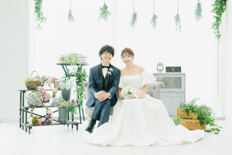 【和ロケ×洋スタジオ】わがまま叶える2スタイル撮影♡日本感じる場所で和装&明るい日差しのスタジオで洋装(ヘアメイク・全データ付)