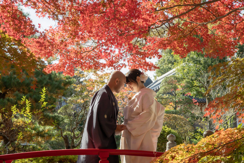 《直前割》紅葉×日本庭園のコラボレーション♪通常撮影料金より¥22,000お得!(ヘアメイク・申請費・全データ付き)